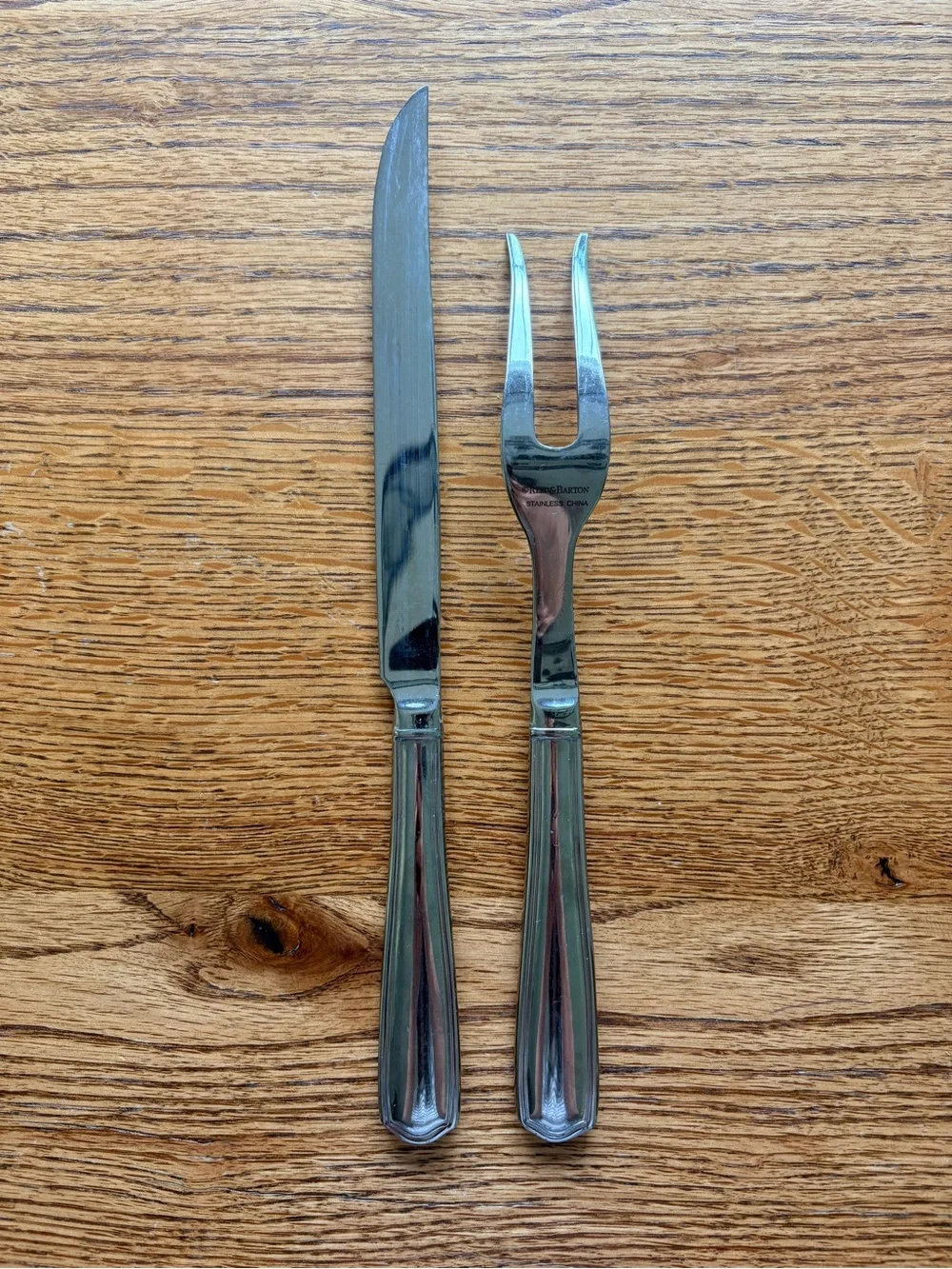 Reed & Barton Tarbor Stainless Steel Carving Knife and Fork Set